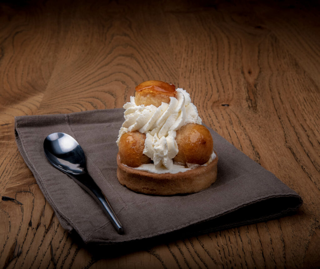 Photographie de pâtisserie - Saint Honoré