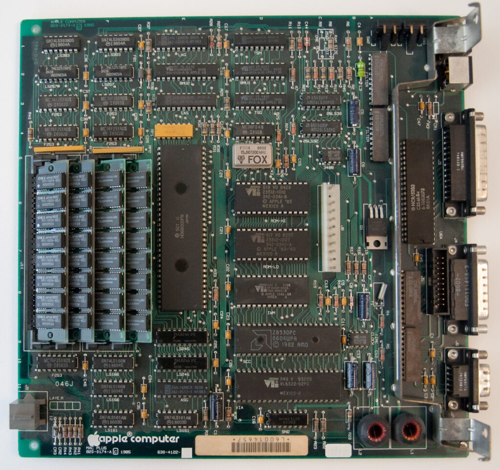 Logic Board Macintosh Plus